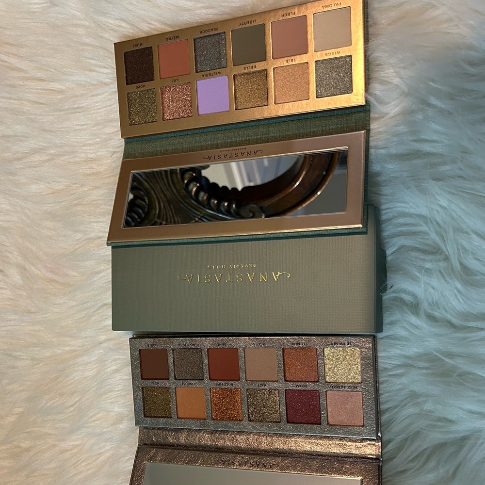 Anastasia eye shadow